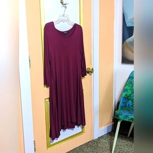 M Nina Leonard cranberry colored 3/4 length sleeved shift dress with pockets